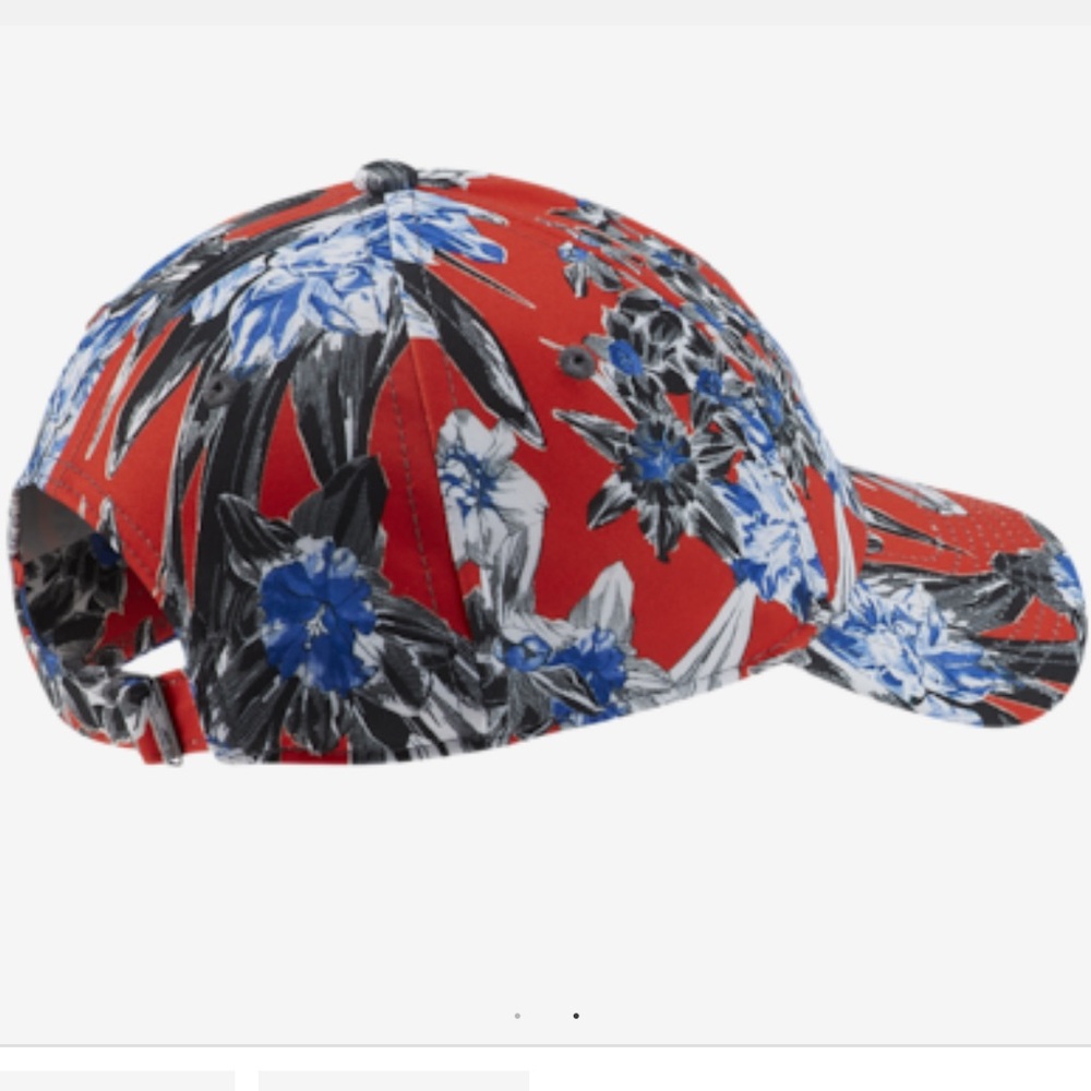 Nike Women’s Cap - Picture 2 of 10